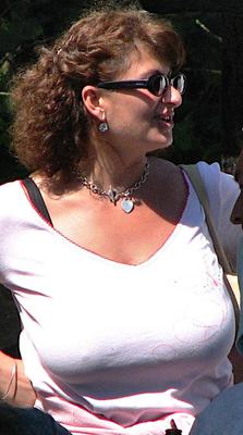Candid Busty MILF Slut with Big Fat Tits