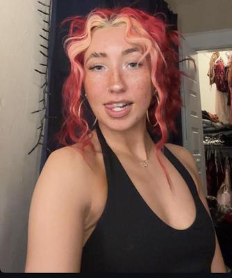 Sexy babe